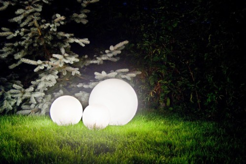 lampa-ogrodowa-kula-oswietlenie-ogrodu-LED-slupek-ogrodowy-RGB-lemidio-lampa-20-25-30-40-50-new.jpg
