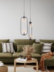 Czarna lampa wisząca z 2 bursztynowymi kloszami wewnątrz