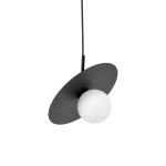 Czarna lampa wisząca z białym okrągłym kloszem