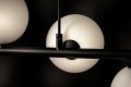 Szeroka-Lampa-Wiszaca-Nad-Wyspe-9xG9-Czarna-Z-Bialymi-Kulami-Ecolights.jpg